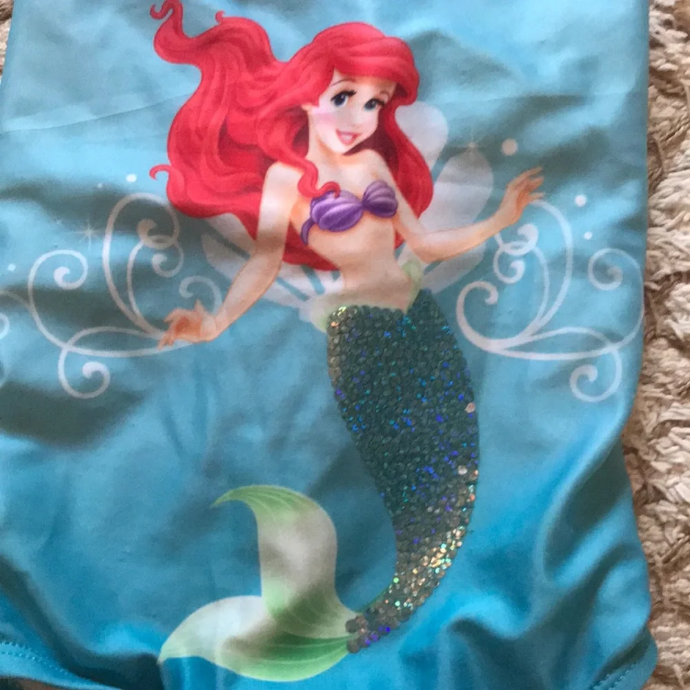 🏊🏻‍♀️FREE w/purchase Disney‎ Ariel little mermaid swimsuit